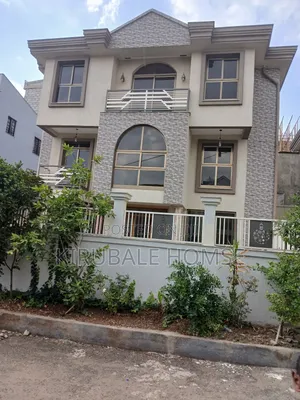 8bdrm Villa in ሳሚት ካብሪጅ, Bole for rent