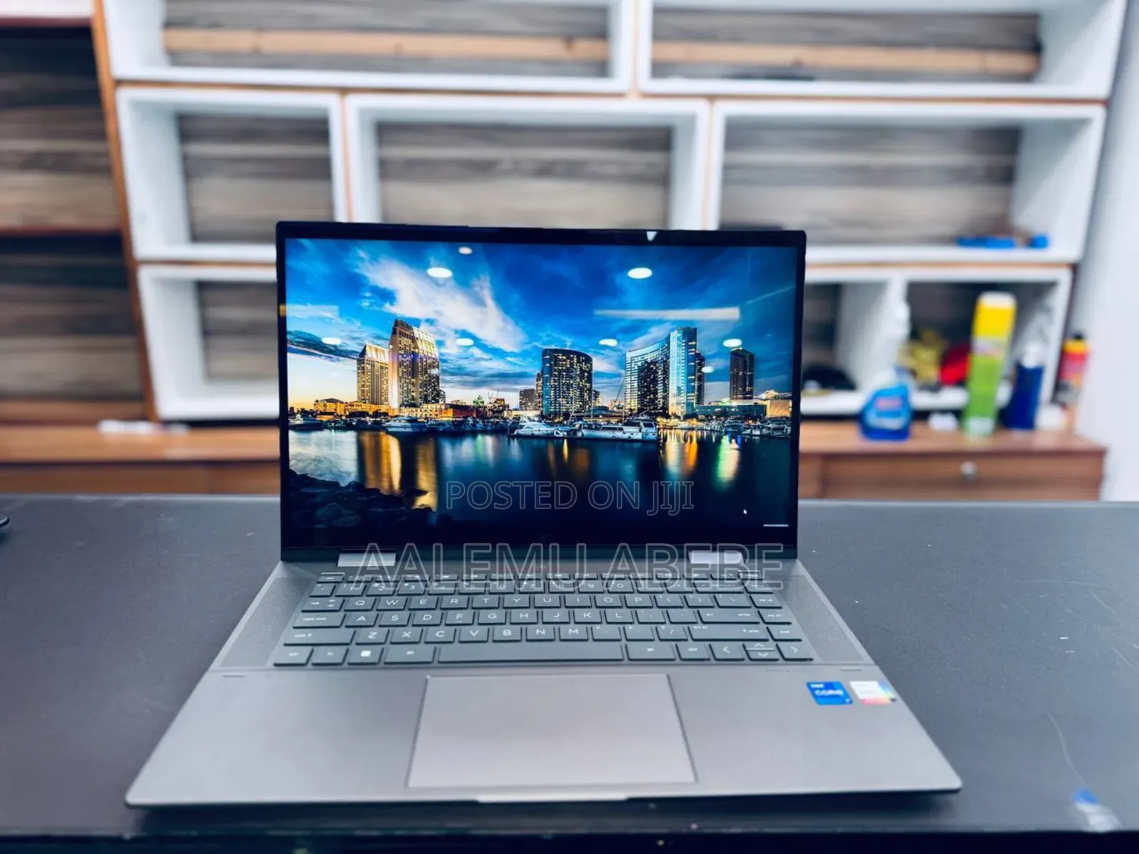 New Laptop HP Envy x360 16GB Intel Core i7 SSD 1T