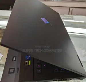 New Laptop HP Omen 17 32GB Intel Core I7 SSD 2T