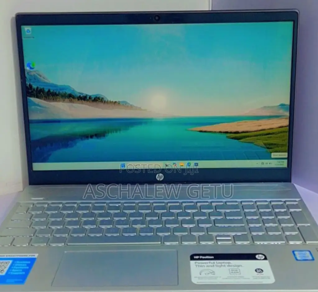 New Laptop HP Pavilion 15 8GB Intel Core I7 SSD 256GB