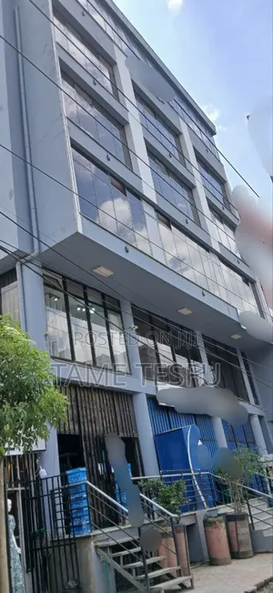 Furnished 20bdrm House in Yeka for sale