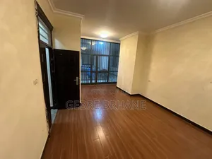 3bdrm Apartment in Apartment, Yeka for rent