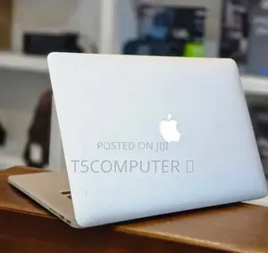 New Laptop Apple MacBook Pro 2015 16GB Intel Core I7 SSD 256GB