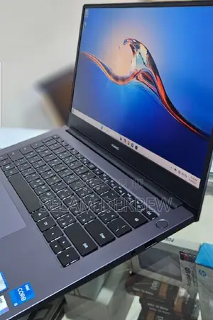 New Laptop Huawei MateBook 13 WRT-W29E 8GB Intel Core I5 SSD 512GB