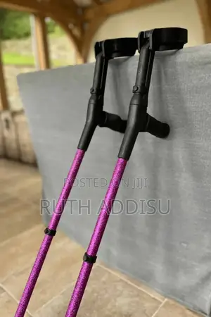 Crutches疊成crutches牌局crutches六位crutches銳的crutches國祟crutches