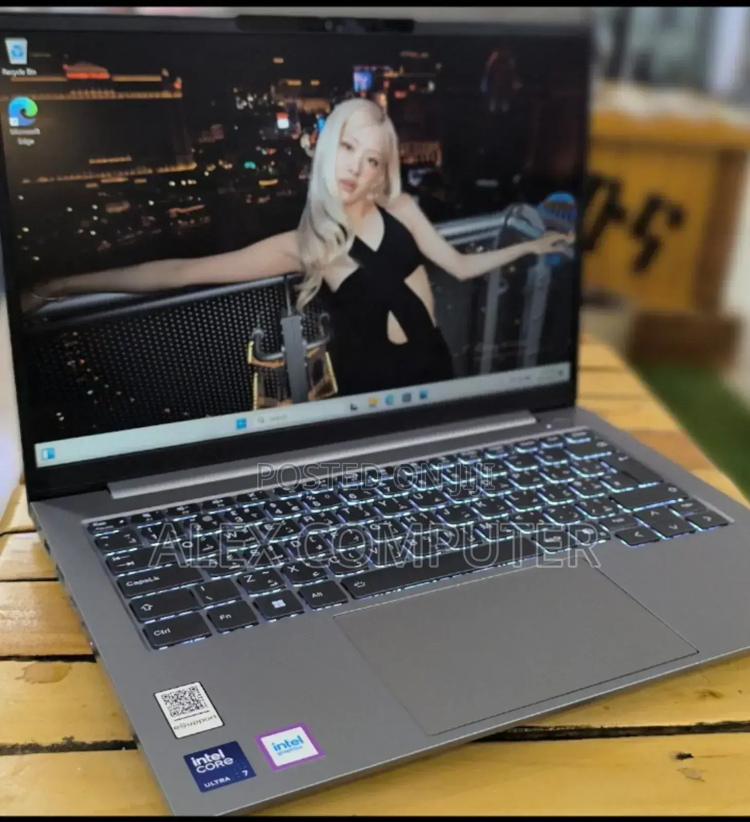New Laptop Lenovo Thinkbook 14 16GB Intel Core Ultra 7 SSD 512GB