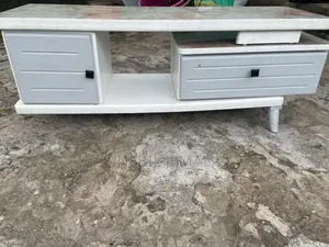 Tv Stand ( Tv Maskmchya )