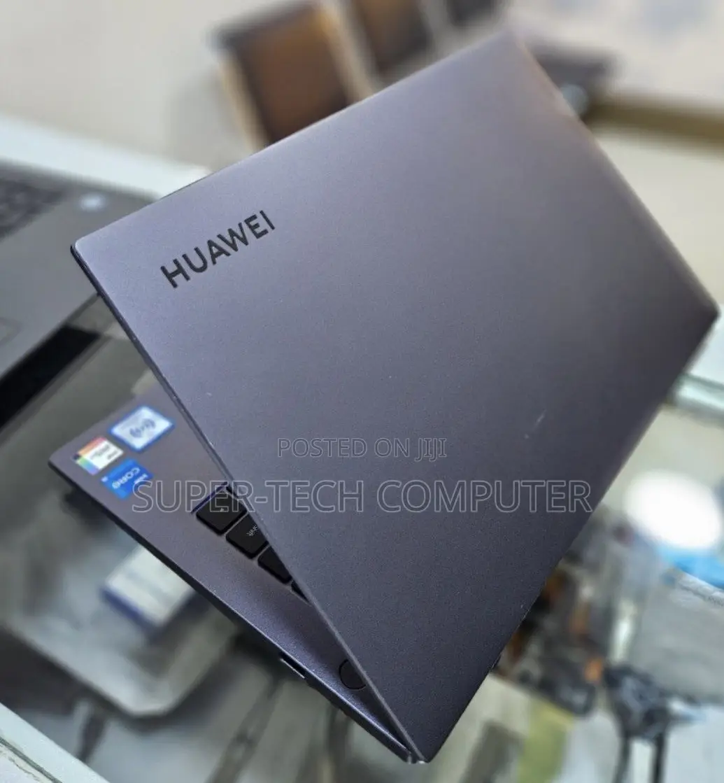 New Laptop Huawei MateBook 13 WRT-W29E 8GB Intel Core i5 SSD 512GB