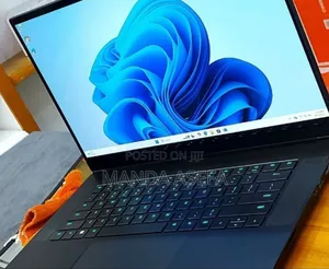 New Laptop Razer Blade 16GB Intel Core I7 SSD 1T