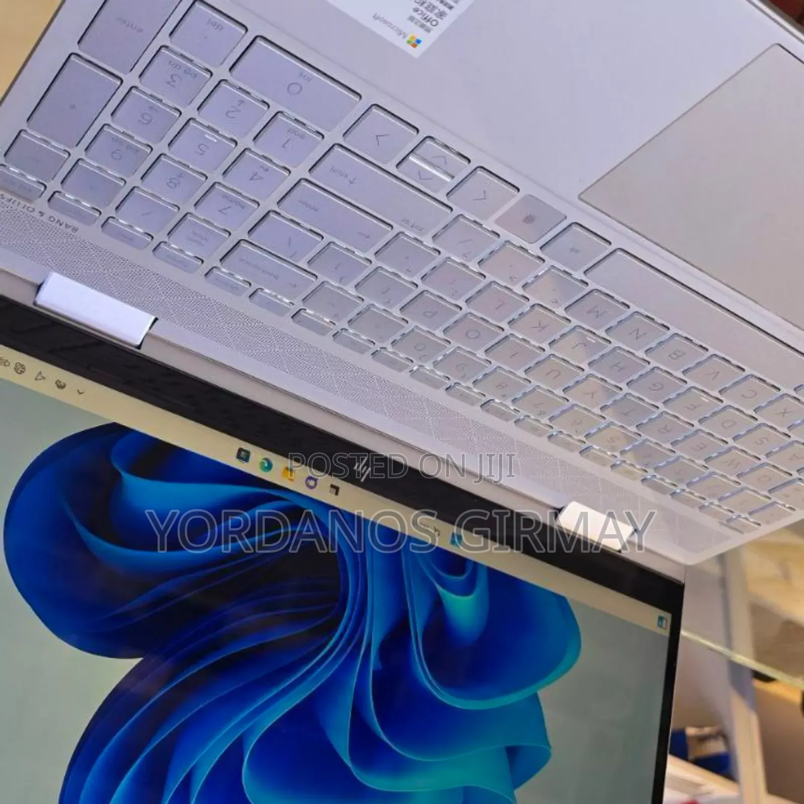 New Laptop HP Envy X360 16GB Intel Core I7 SSD 512GB