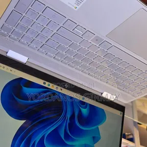 New Laptop HP Envy X360 16GB Intel Core I7 SSD 512GB
