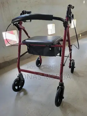 Underseat Basket Walker٧٨four-Wheeled Walker With Basket