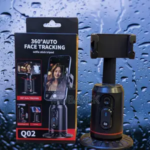 Elevate Your Selfies With the Q02 Tripod