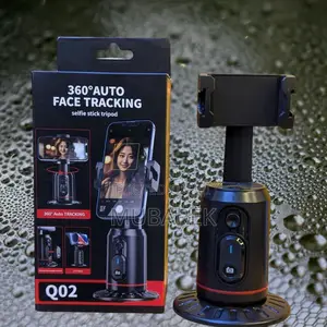 From Selfies to Vlogs: The Versatile Q02 Tripod