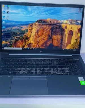 New Laptop HP ZBook Studio 16GB Intel Core I7 SSD 512GB