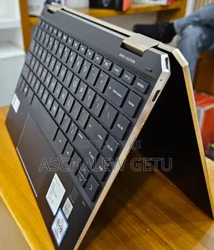 New Laptop HP Spectre 16GB Intel Core I7 SSD 1T