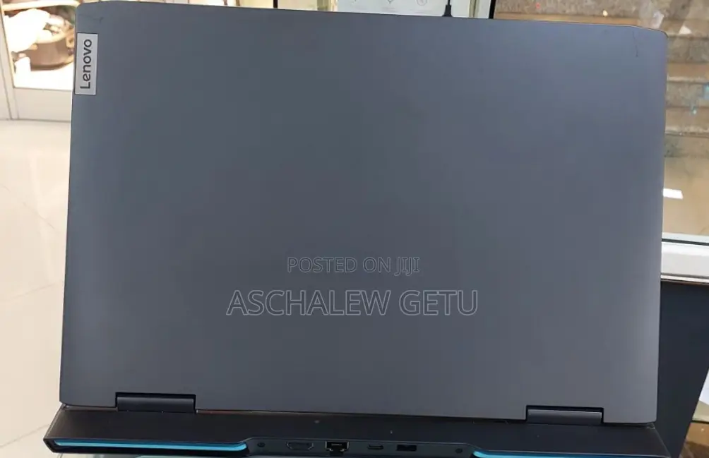 New Laptop Lenovo LOQ 15ARP9 16GB AMD Ryzen 5 SSD 512GB