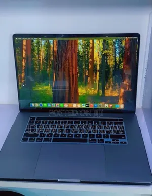 New Laptop Apple MacBook Pro 2019 16GB Intel Core I9 SSD 512GB