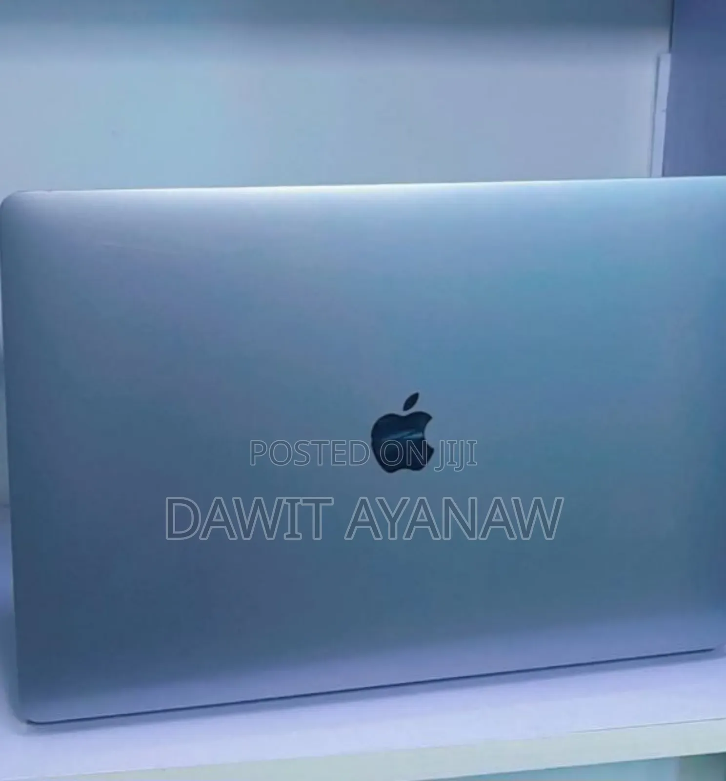 New Laptop Apple MacBook Pro 2019 16GB Intel Core I9 SSD 512GB
