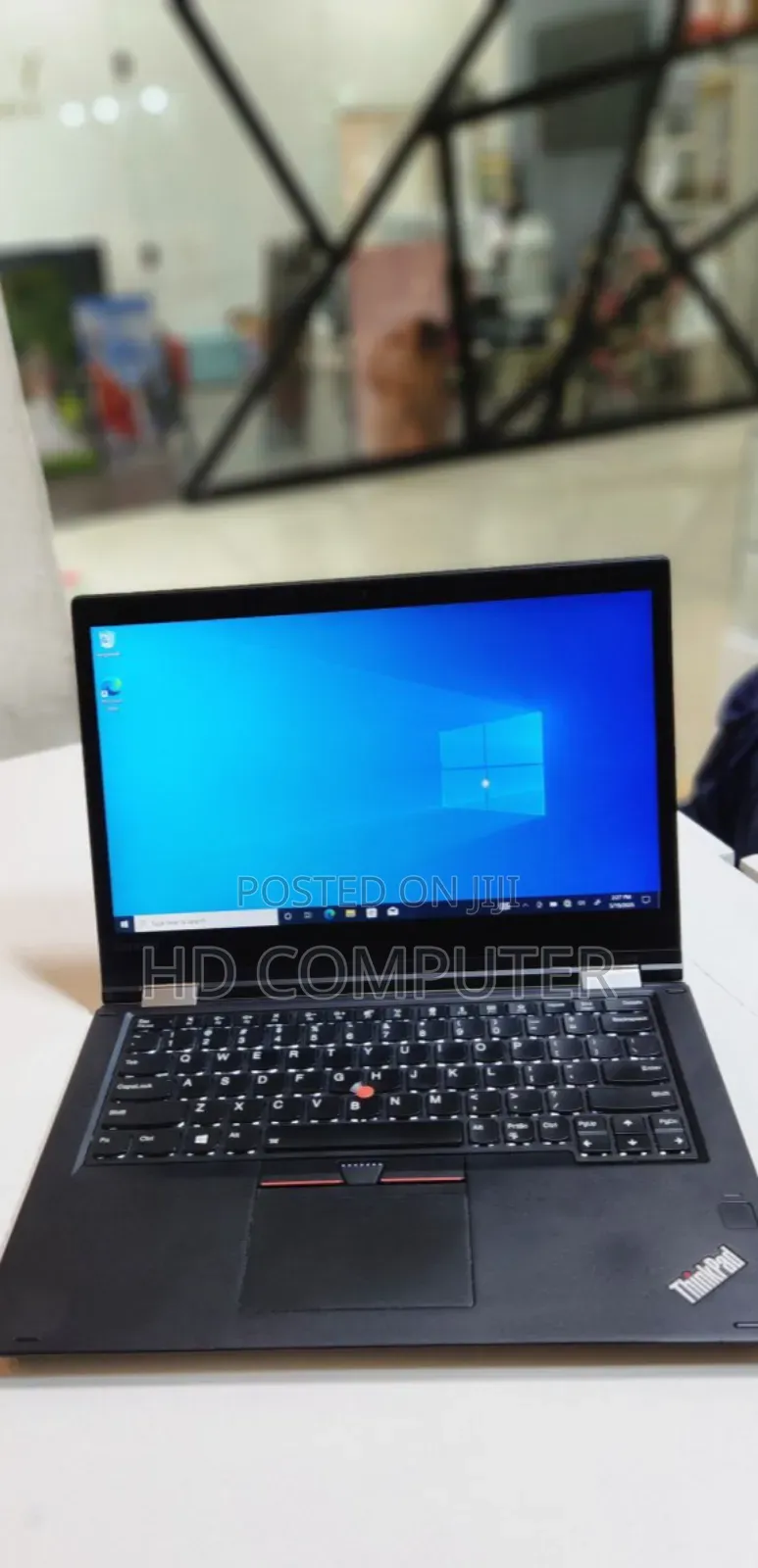 New Laptop Lenovo ThinkPad Yoga 370 8GB Intel Core I5 SSD 512GB