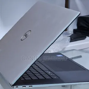 New Laptop Dell XPS 13 16GB Intel Core I7 SSD 1T