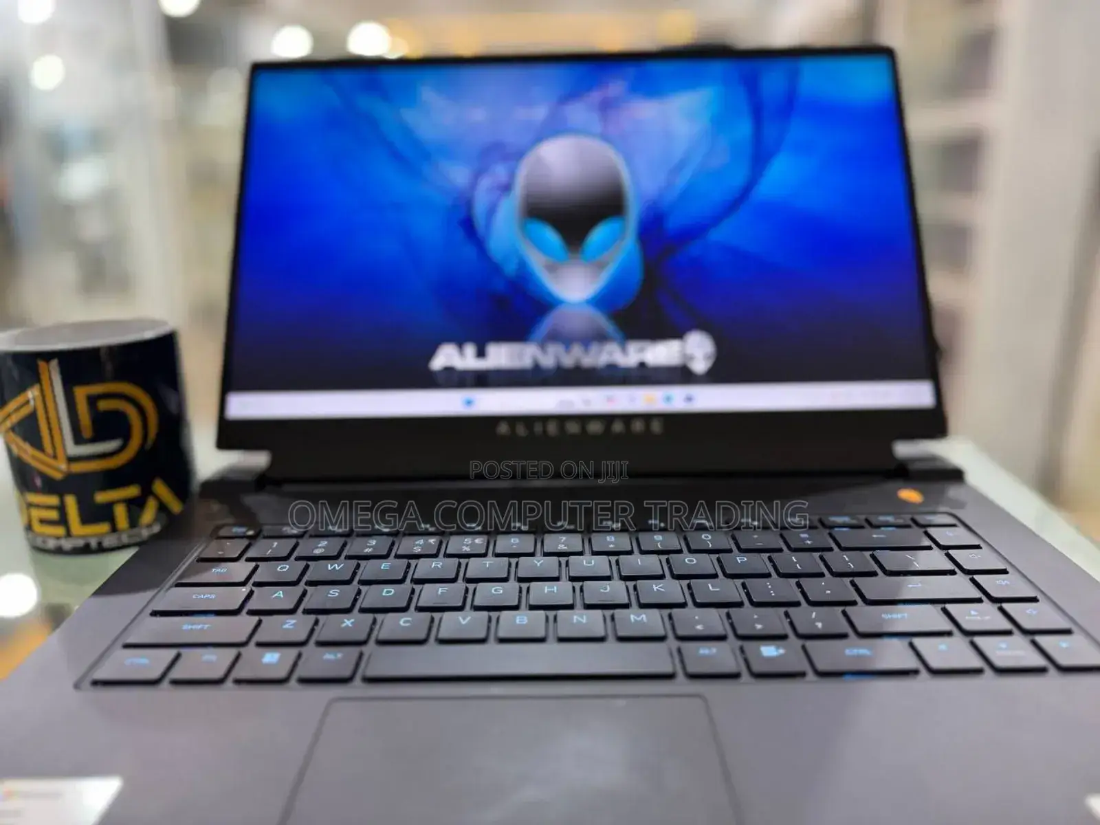 New Laptop Alienware M15 r3 16GB AMD Ryzen 7 SSD 512GB