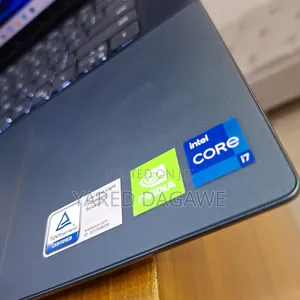 New Laptop Dell Inspiron 15 16GB Intel Core I7 SSD 1T