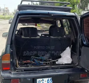 Suzuki Vitara 1998 Blue