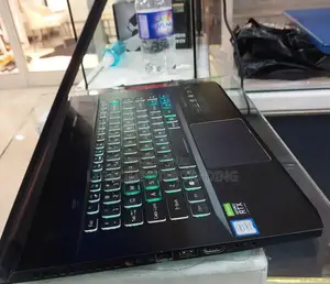 New Laptop Acer Predator 15 16GB Intel Core I7 SSD 1T