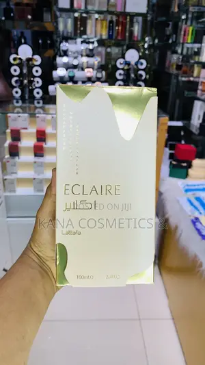 Sweet Vanilla Perfume - Eclaire Lattafa
