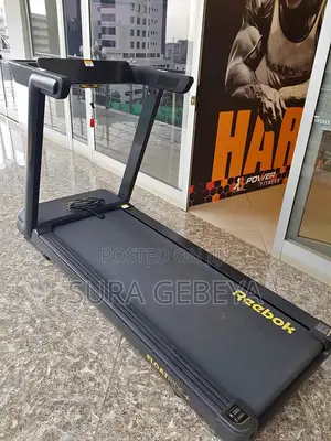 ዘመናዊ የመሮጫ ማሽን Call Us Now Treadmills Quality
