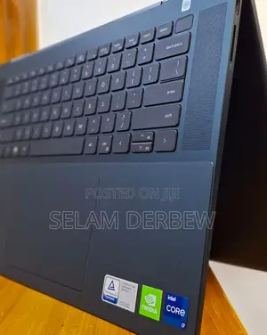 New Laptop Dell Inspiron 15 16GB Intel Core I7 SSD 1T