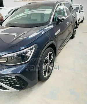 New Volkswagen ID.6 2024 Blue