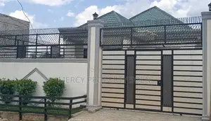 Furnished 5bdrm Villa in Bole for sale