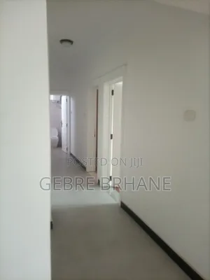 3bdrm Apartment in Apartment, Yeka for rent