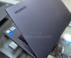 New Laptop Huawei MateBook 13 WRT-W29E 8GB Intel Core I5 SSD 512GB
