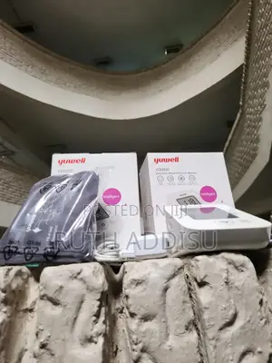 Digital Blood Pressuer Monitor走出packed New Bp Safe Bp Monitr