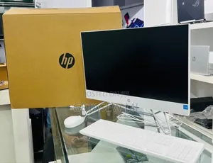 New HP 200 G4 22 All-in-One 8GB Intel Core i7 SSD 512GB