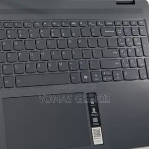 New Laptop Lenovo Yoga 7i 16GB Intel Core Ultra 5 SSD 512GB