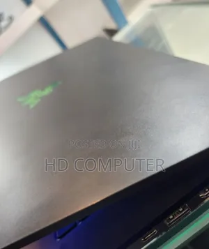 New Laptop Razer Blade 32GB Intel Core I7 SSD 1T