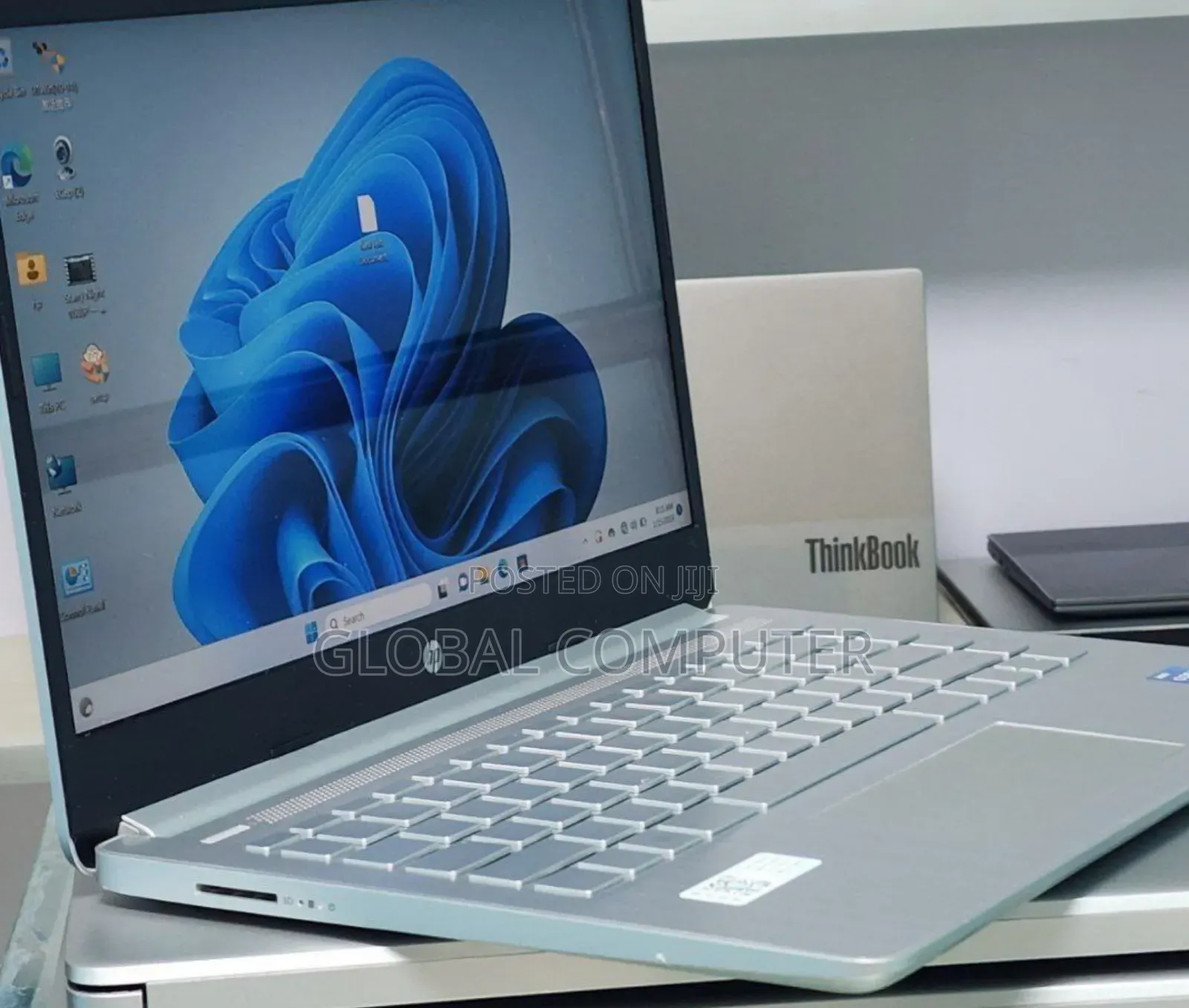 New Laptop HP Envy X360 8GB Intel Core I7 SSD 512GB