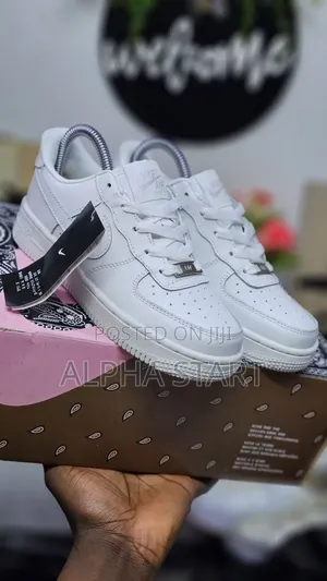 Nike Air Force 1 07 High Master Quality Smooth Sneakers