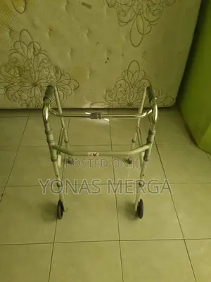 Adult Folding Walker٠١easy Transport and Storage綫walker