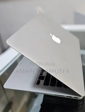 New Laptop Apple MacBook Air 2011 4GB Intel Core I5 SSD 128GB