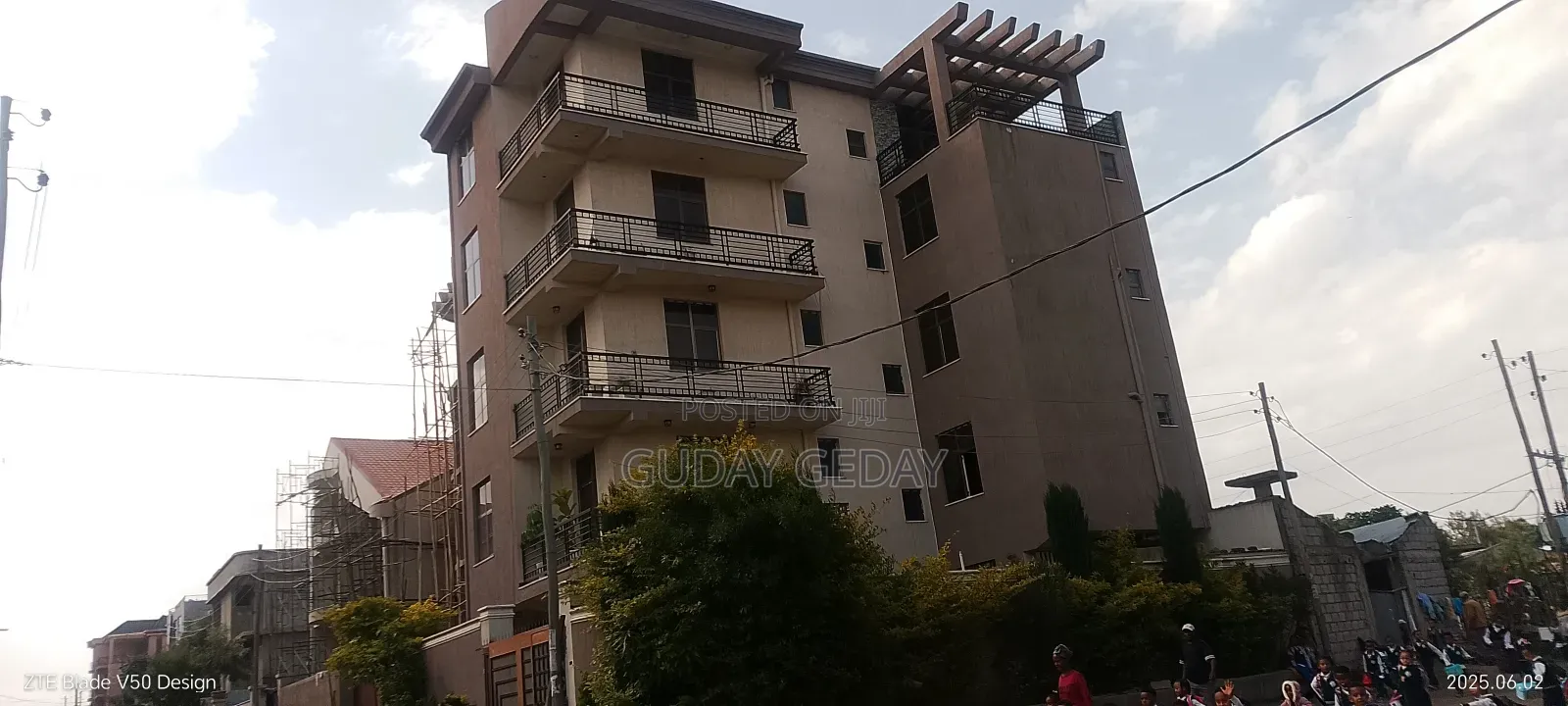 250 ካሬ G+4 ህንፃ ባንክ ብድር የተመቻቸ