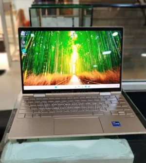 New Laptop HP Envy X360 8GB Intel Core I7 SSD 1T