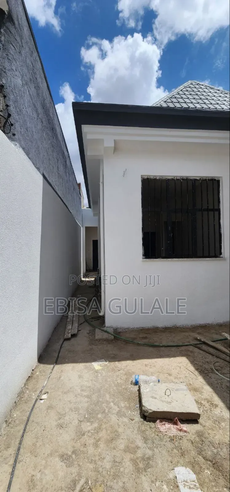 Furnished 3bdrm Farm House in Oromia-Finfinne for sale