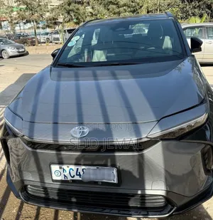 Toyota bZ4X 2023 Gray