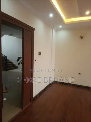 3bdrm Apartment in Apartment, Yeka for rent