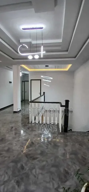 7bdrm House in የሚሸጥ G+2 

ዘመናዊ , Bole for sale